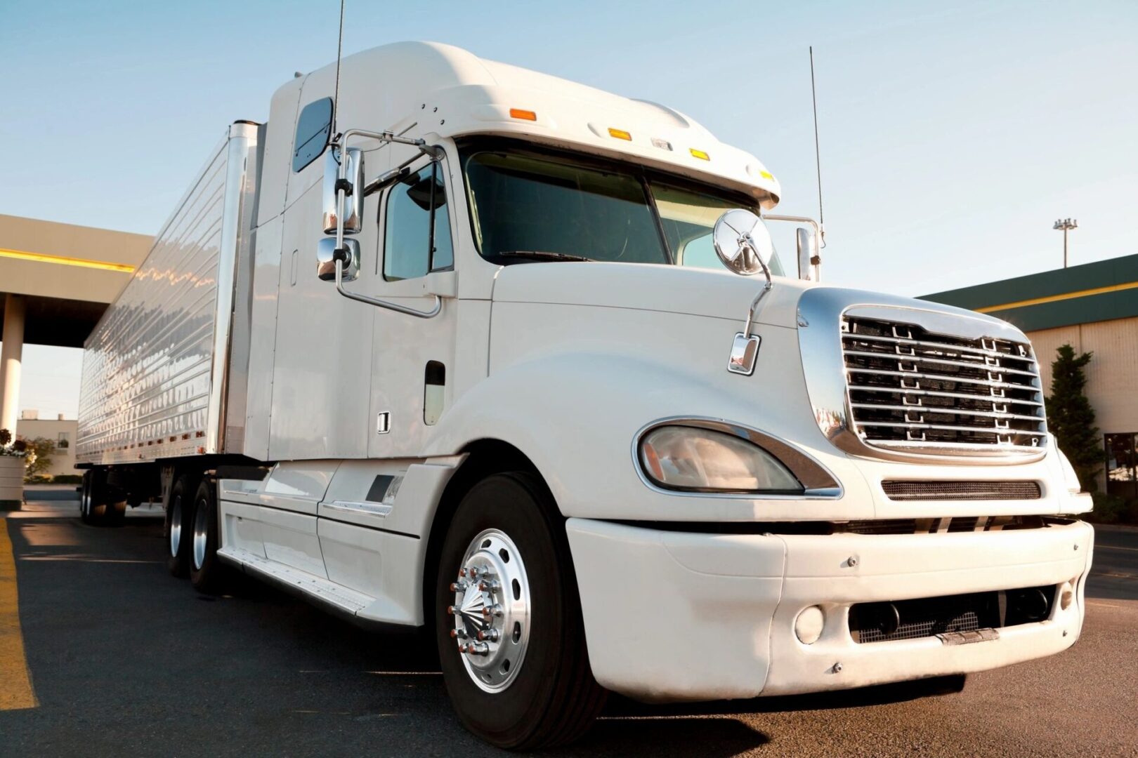 Octo Trucking, LLC